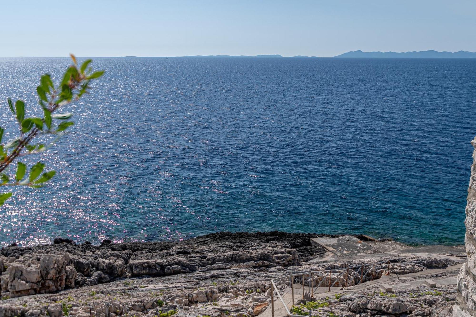 Family Friendly Apartments With A Swimming Pool Zavalatica, Korcula - 183 Exterior foto